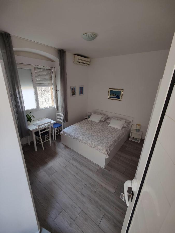 Stipan Studio & Room Split Exterior photo